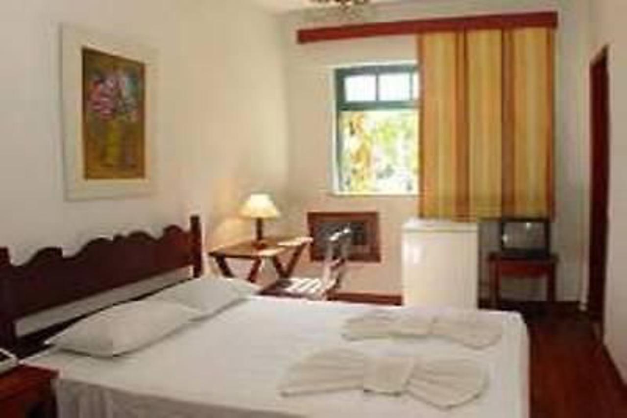 Romana 2* Salvador