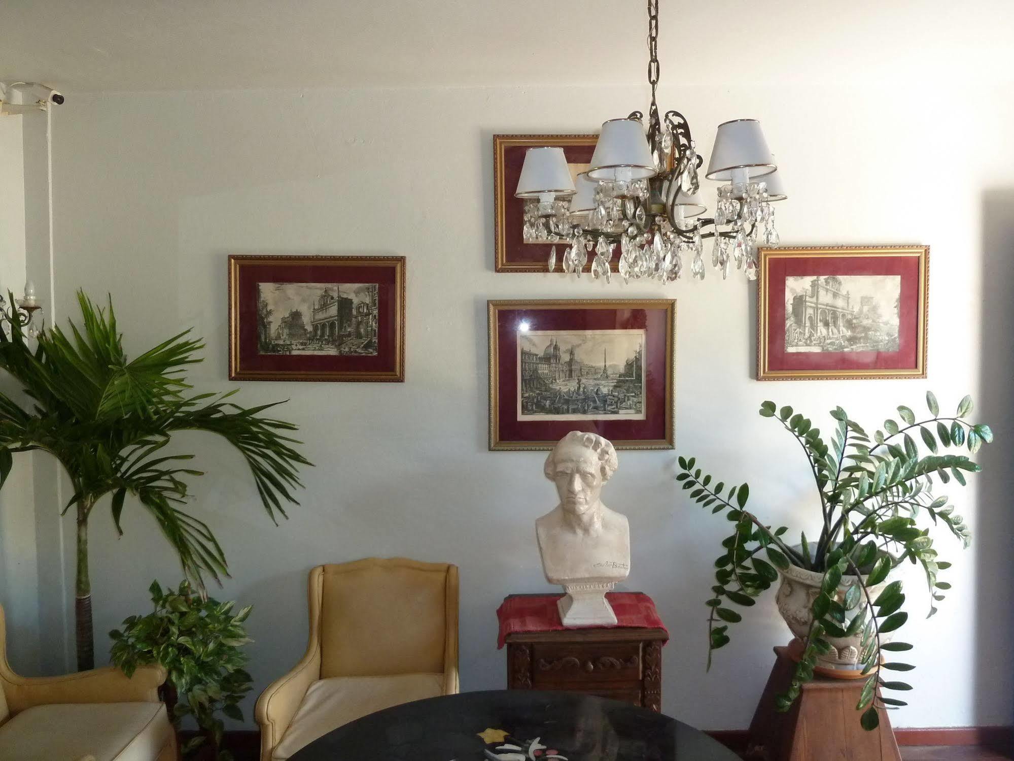 Romana Salvador